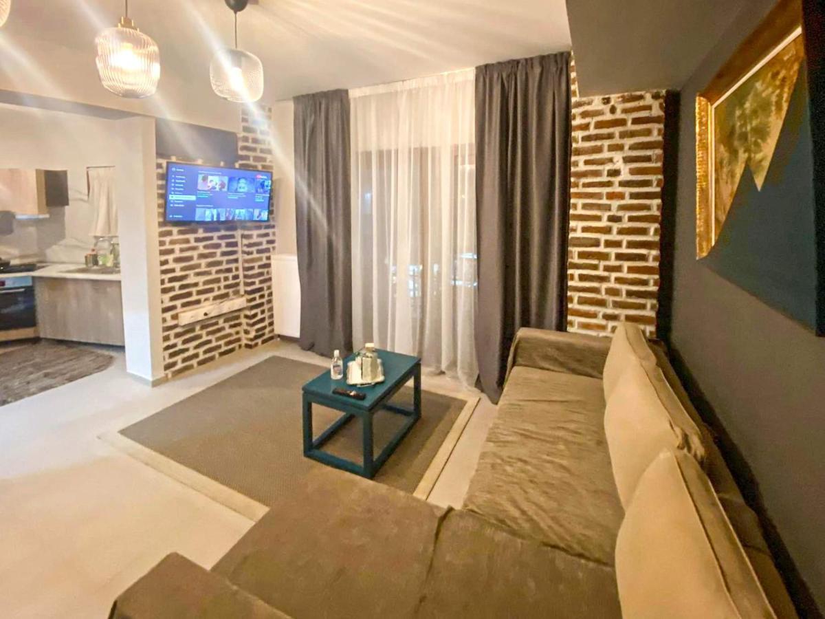 Tm Apartment No 2 - Scandinavian Style Aridaía Extérieur photo
